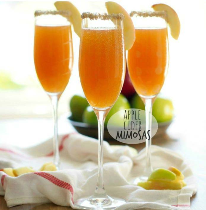 Apple Cider Mimosas – Delicious Fall Wedding Treats!